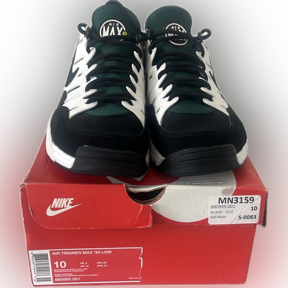 Nike Air Trainer Max '94 Low in Black and Green